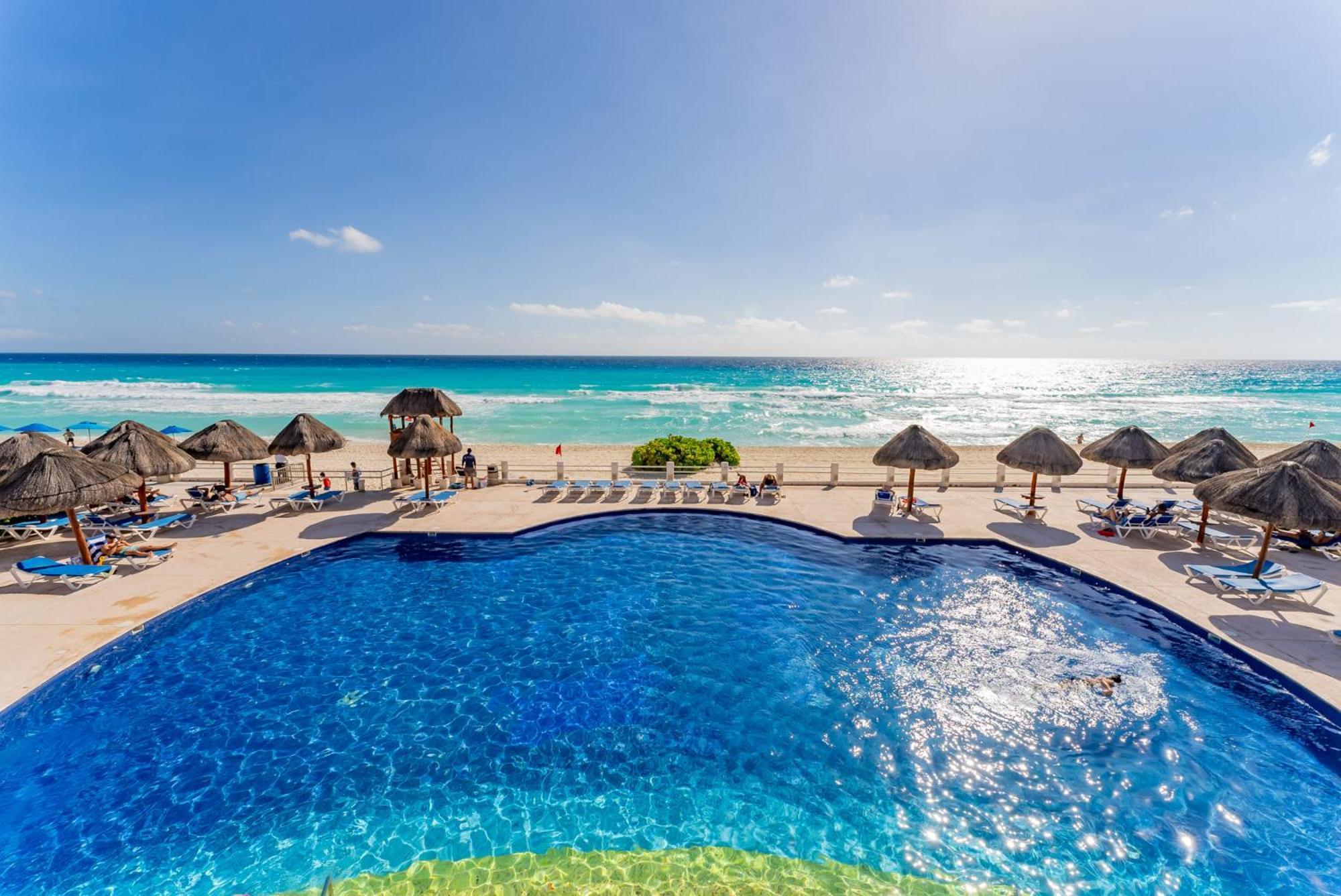 Sparkling Ocean View In Cancun Apartment Exterior photo